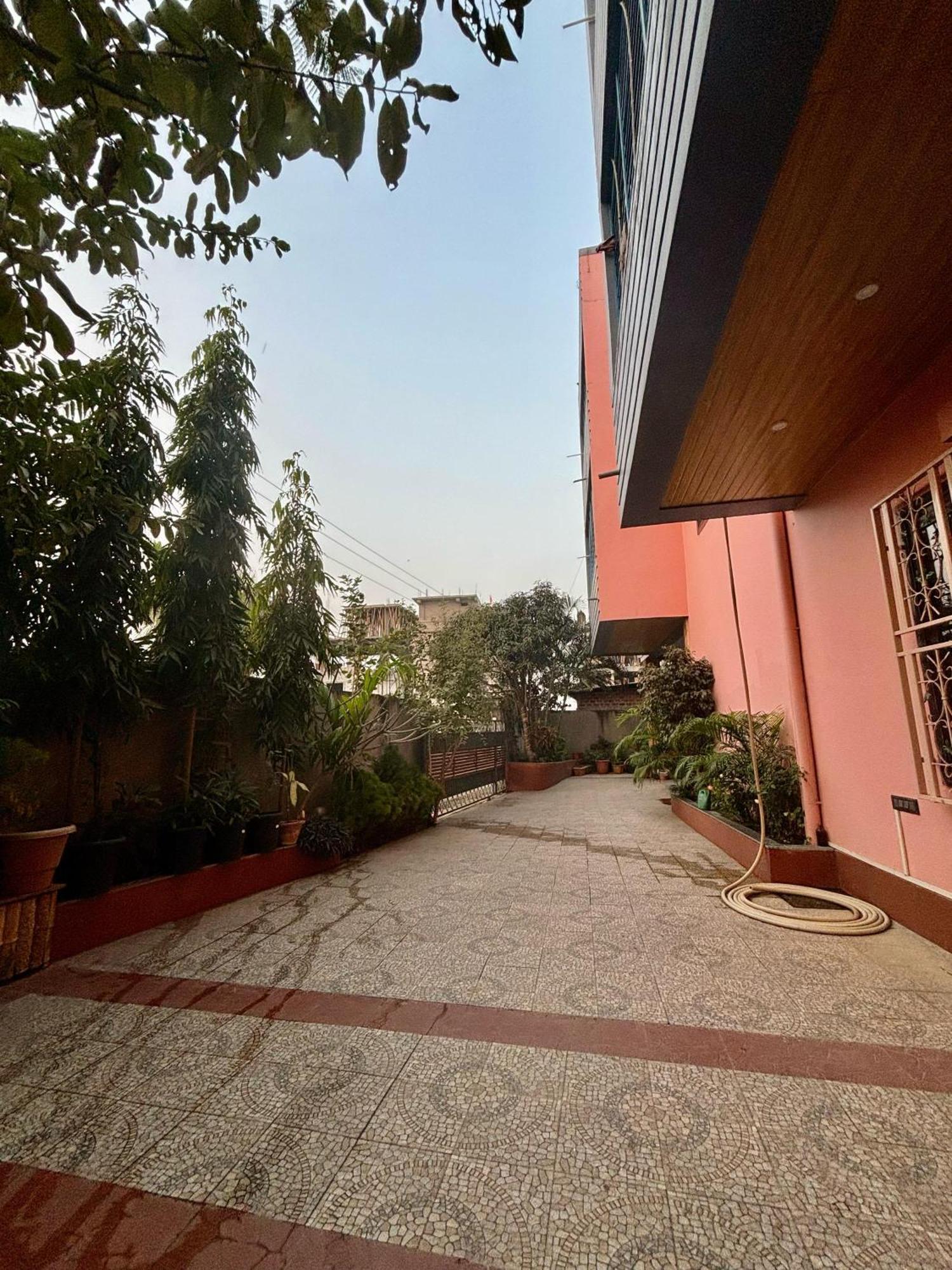 Krishna Shree Guest House Guwahati Eksteriør bilde